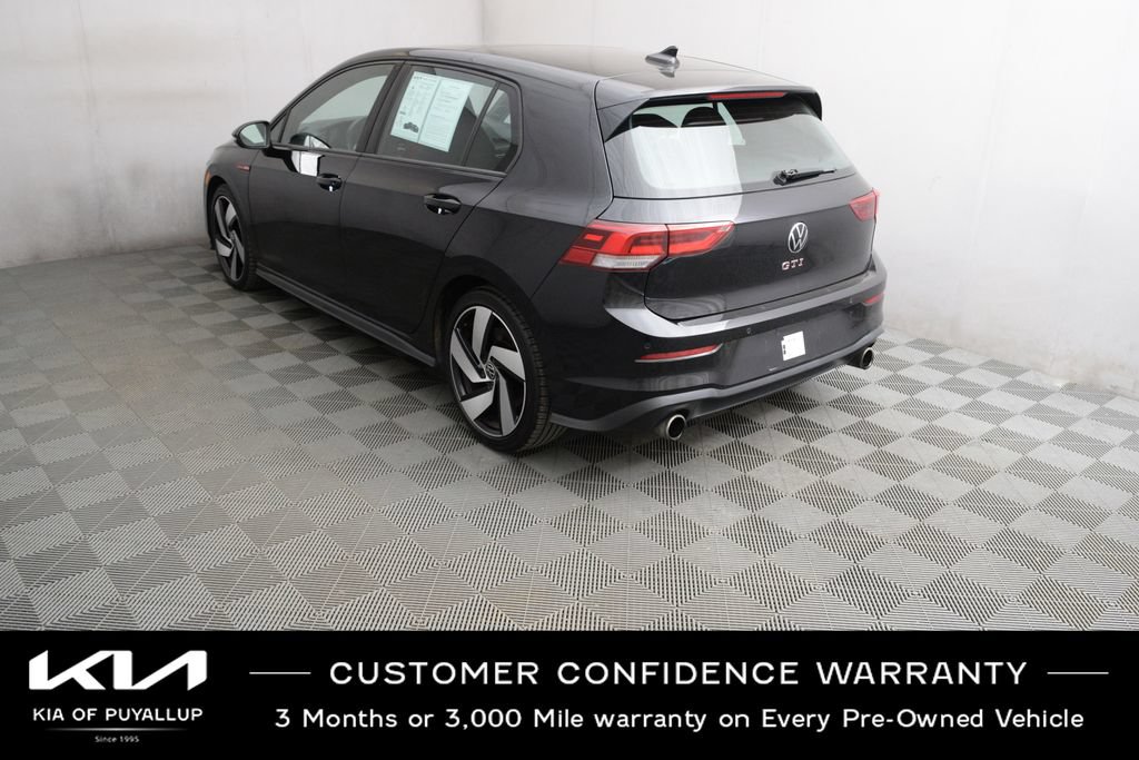 Used 2022 Volkswagen GTI SE FWD image 7