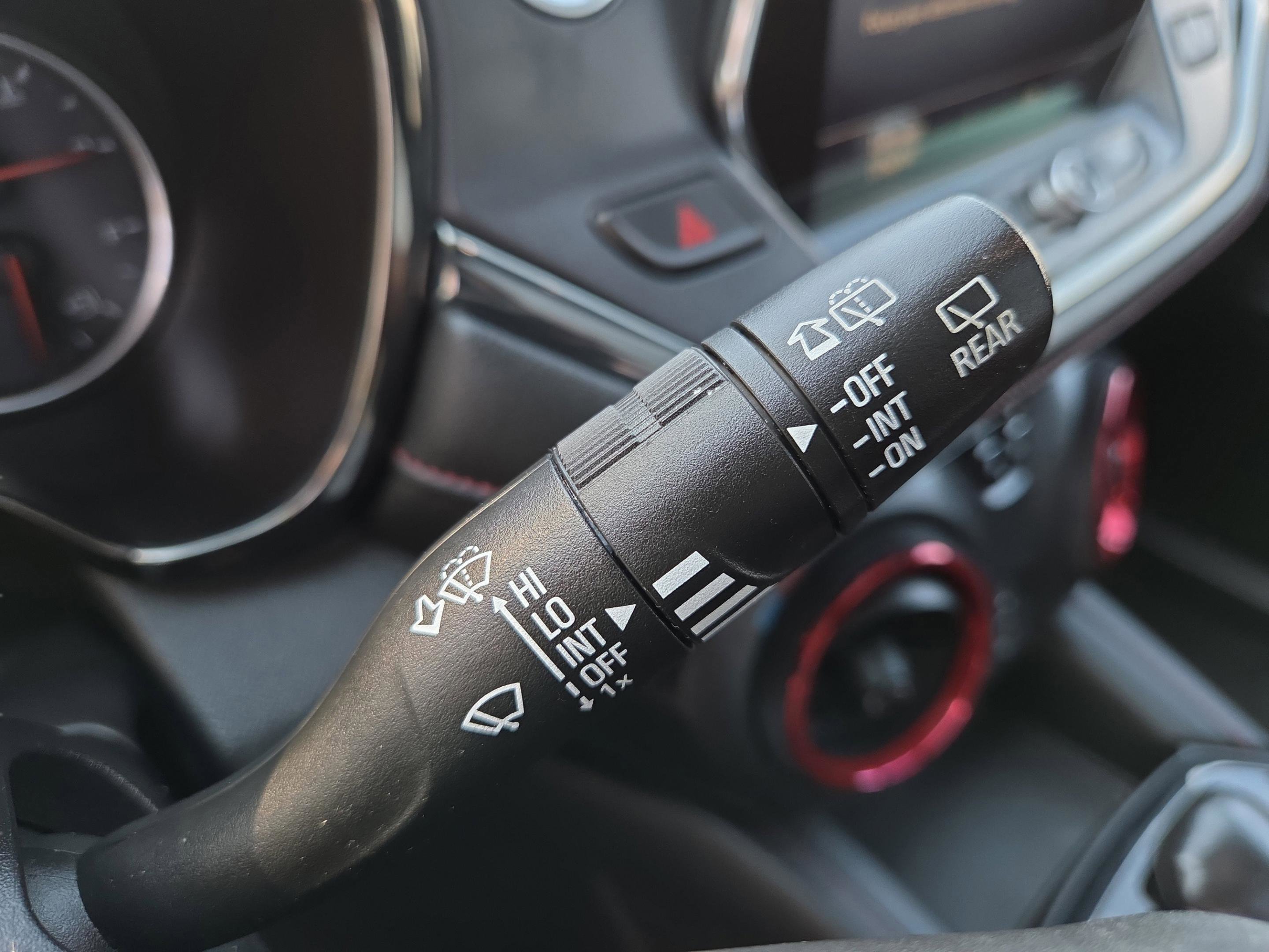 Used 2019 Chevrolet Blazer RS w/ Sun and Wheels Package image 16