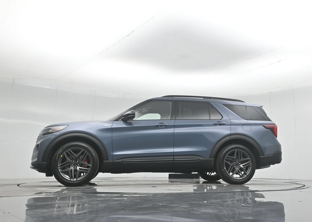New 2026 Ford Explorer ST-Line w/ ST-Line Street Pack RWD image 54