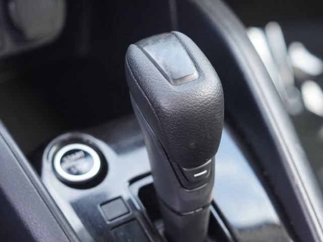 Used 2021 Nissan Versa S FWD image 23