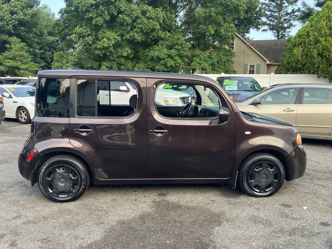 Used 2011 Nissan Cube 1.8 S w/ Interior Designer Pkg FWD image 5