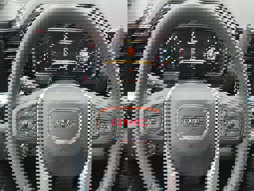 New 2026 GMC Sierra 2500 SLT w/ SLT Convenience Package image 18