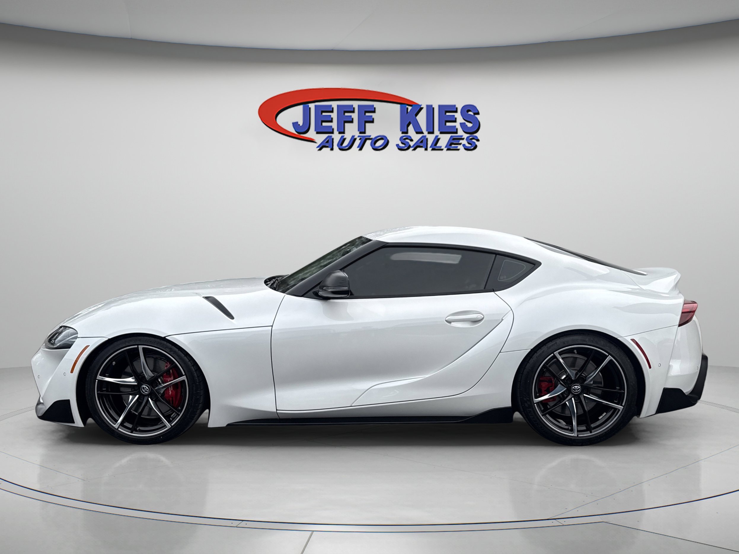 Used 2022 Toyota Supra Premium w/ Driver Assist Package RWD image 1
