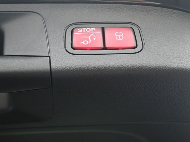 New 2025 Mercedes-Benz GLA 250 4MATIC image 16