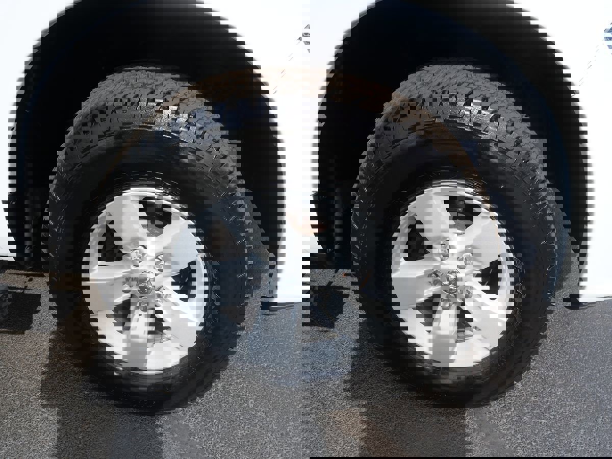 Used 2018 RAM 1500 Express image 33