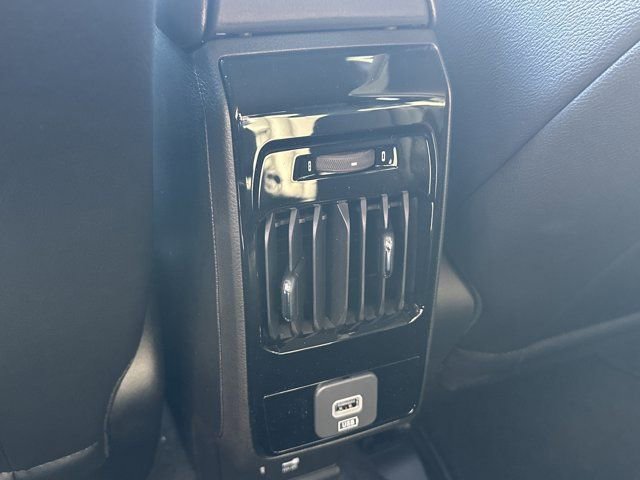 New 2026 Jeep Compass Latitude image 24