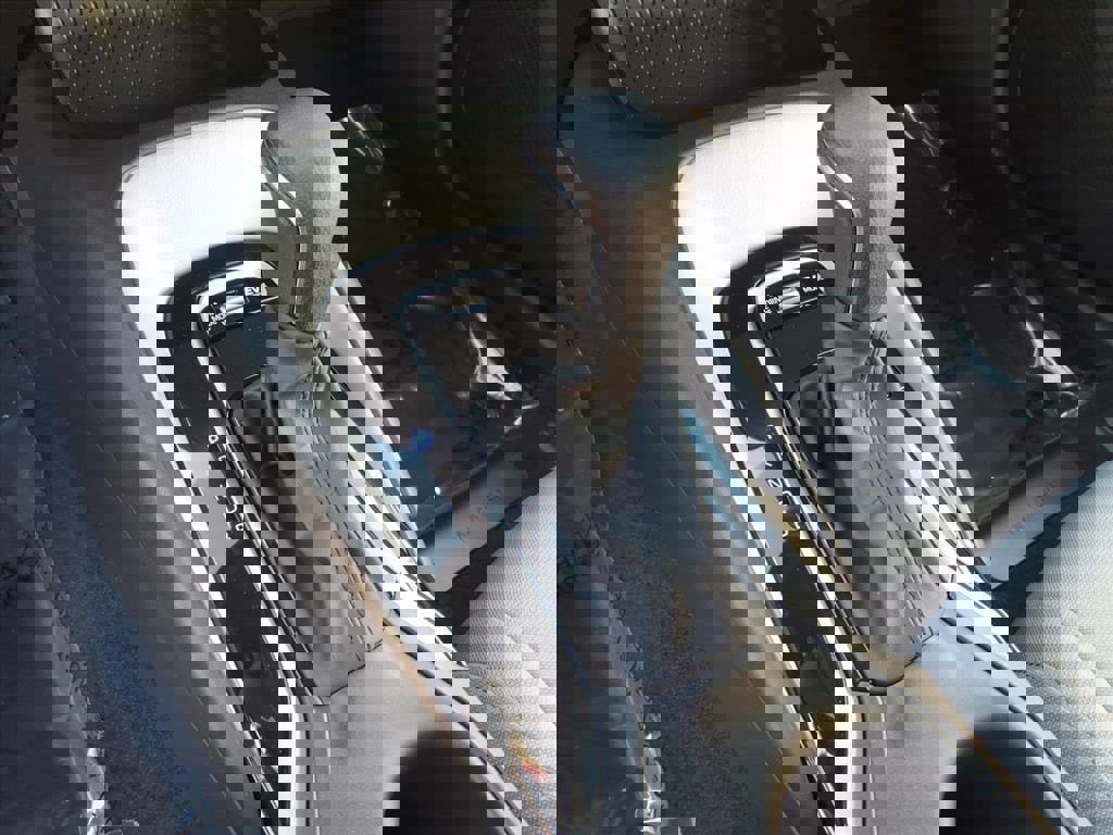 Certified 2026 Toyota Corolla SE image 20