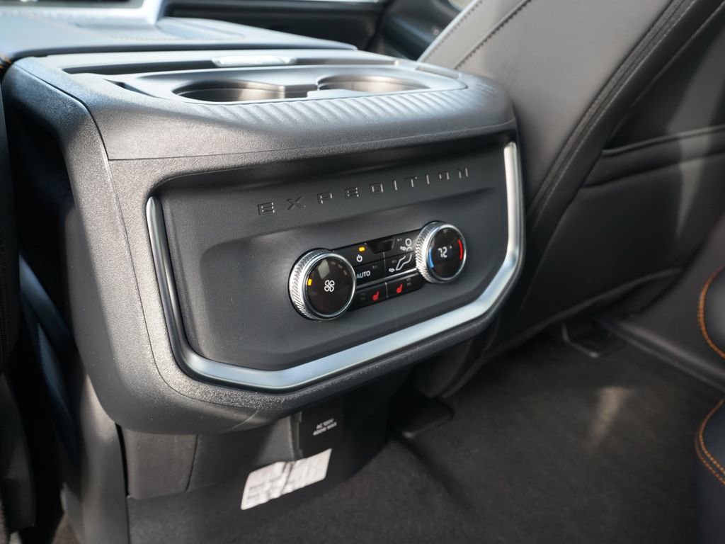 New 2026 Ford Expedition Tremor image 17