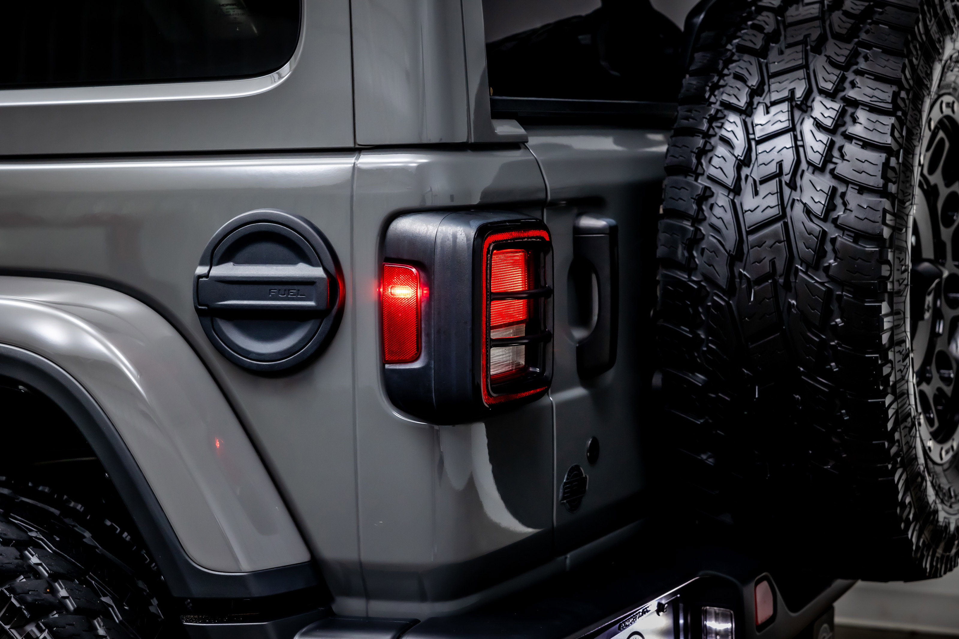 Used 2019 Jeep Wrangler Unlimited Sahara image 12