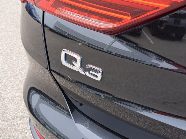 Used 2022 Audi Q3 2.0T Premium Plus image 9