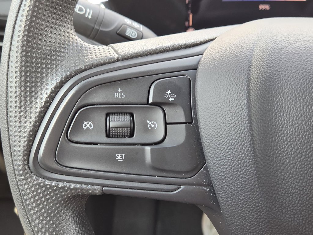 Used 2026 Buick Envista Preferred FWD image 17
