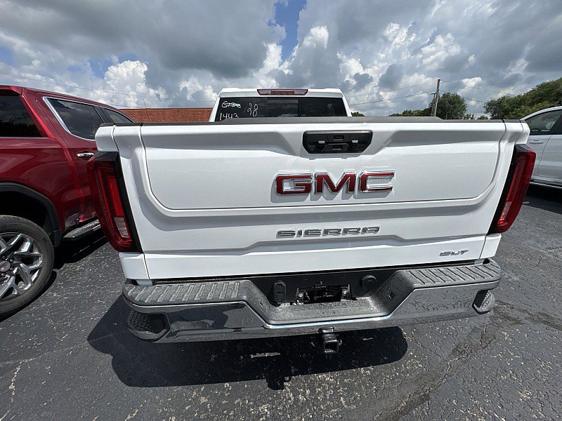 New 2026 GMC Sierra 1500 SLT w/ SLT Premium Package image 13