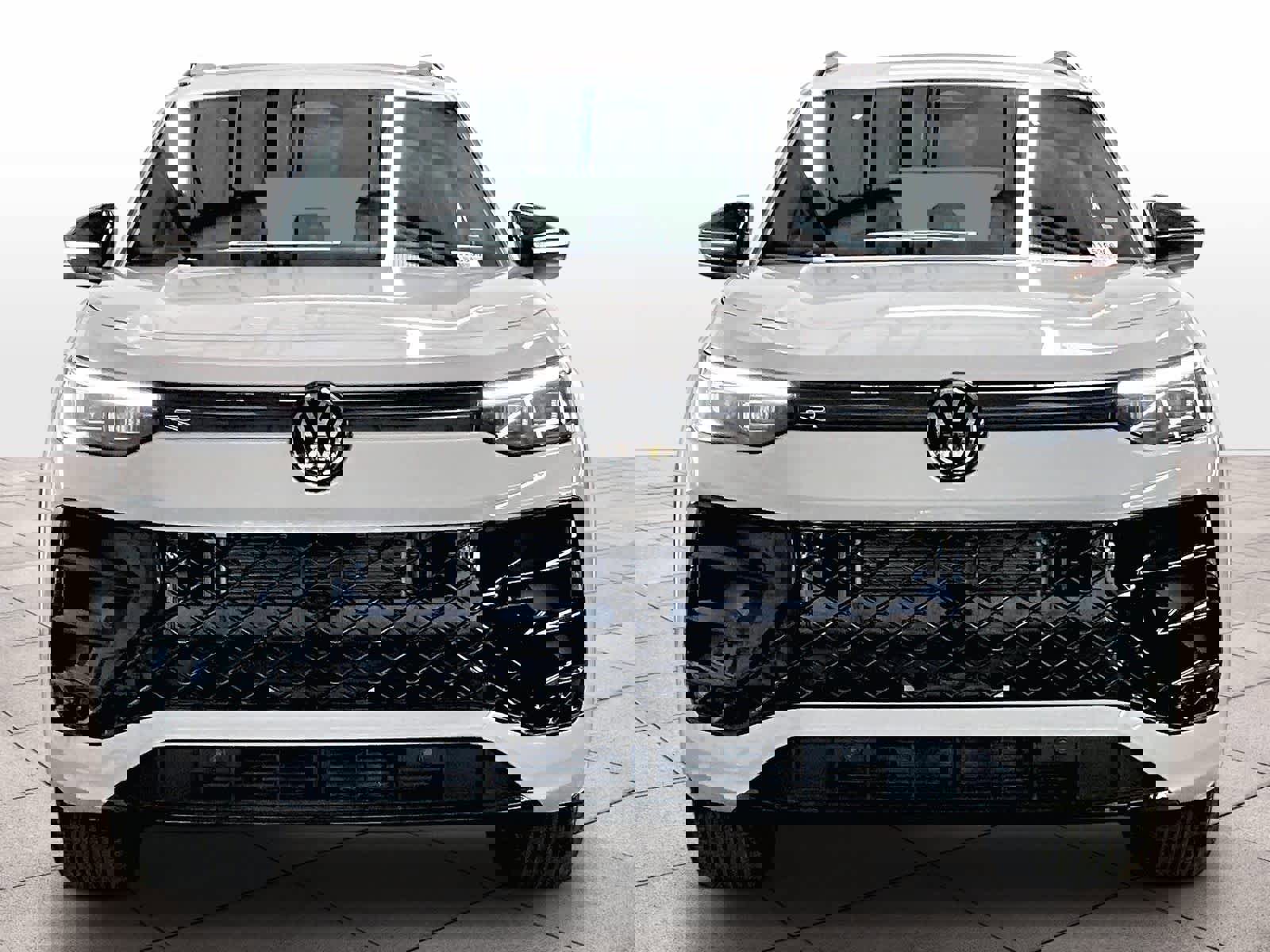 New 2026 Volkswagen Tiguan SE R-Line image 5