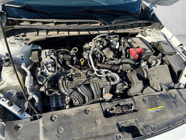 Used 2025 Nissan Altima 2.5 SV FWD image 17