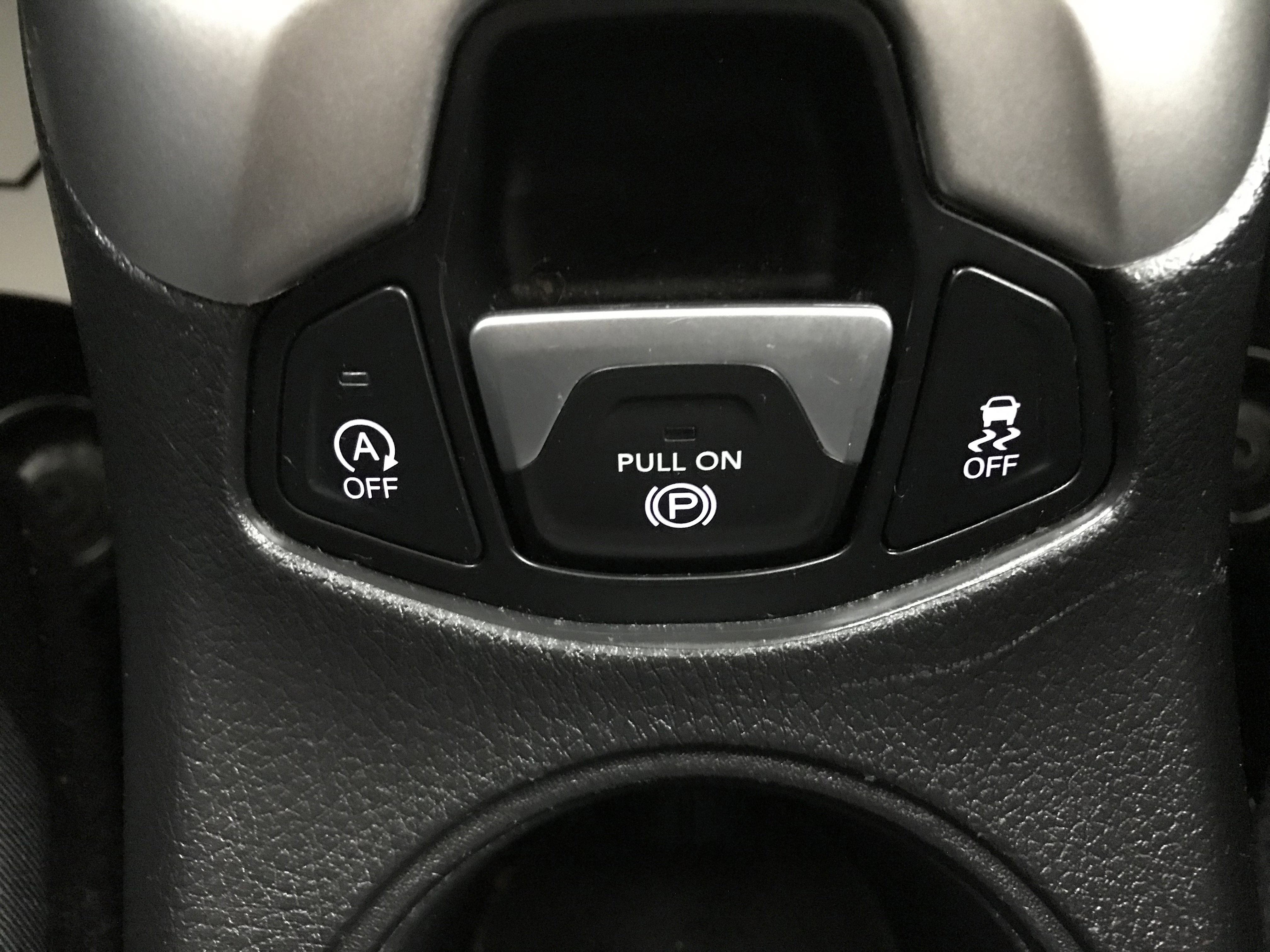 Used 2018 Jeep Compass Latitude w/ Popular Equipment Group FWD image 25
