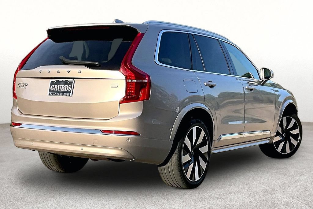 Certified 2023 Volvo XC90 T8 Ultimate AWD/4WD image 2