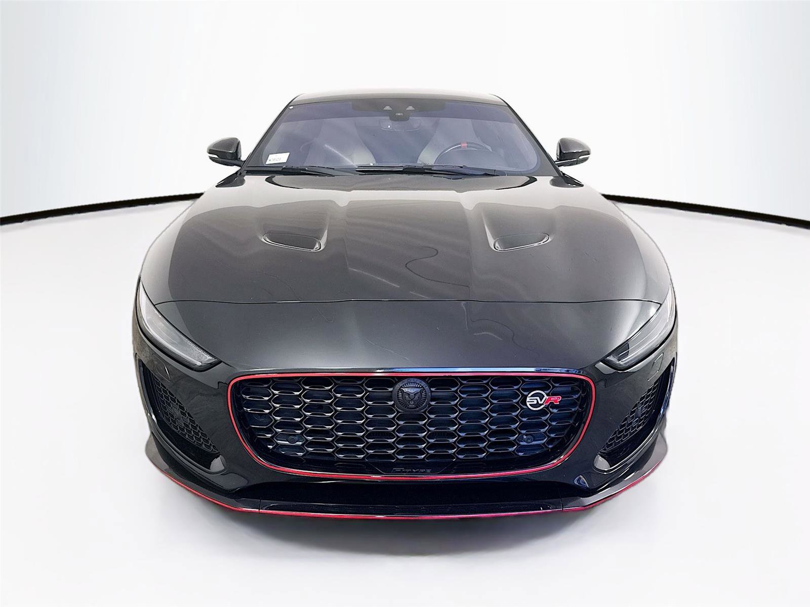 Used 2022 Jaguar F-TYPE Coupe image 2
