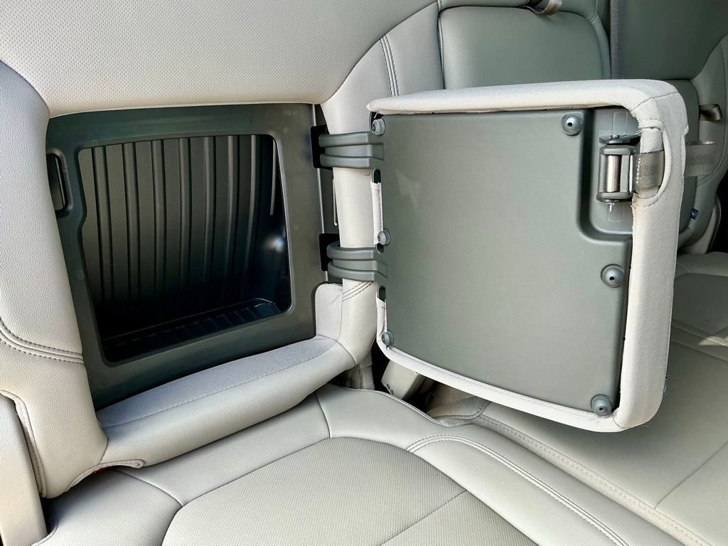 Used 2020 GMC Sierra 1500 SLT image 28