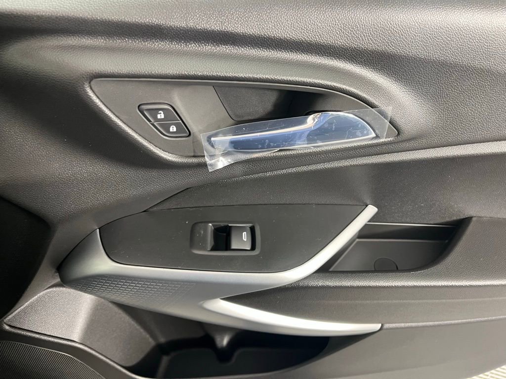 New 2026 Chevrolet Trax RS image 19