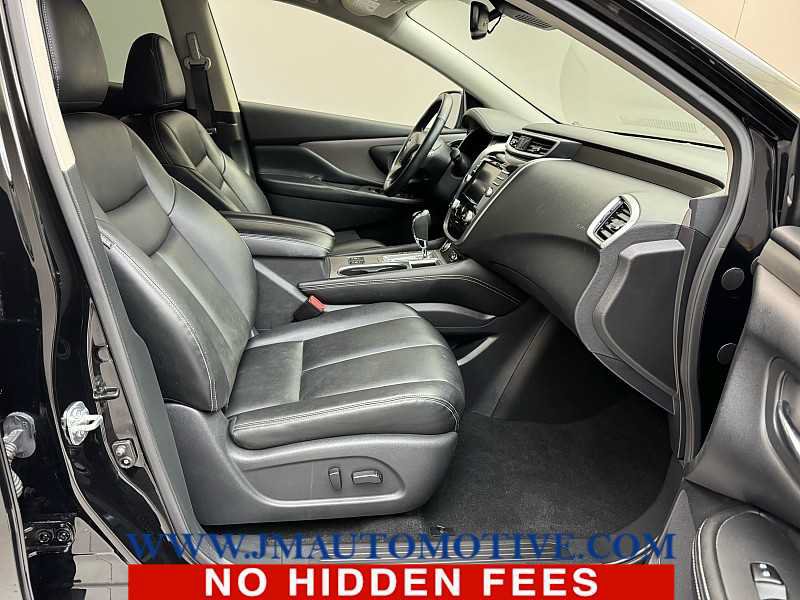 Used 2023 Nissan Murano SV w/ SV Midnight Edition Package AWD/4WD image 19