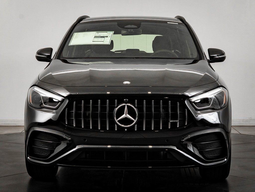 New 2026 Mercedes-Benz GLA 35 AMG 4MATIC image 2