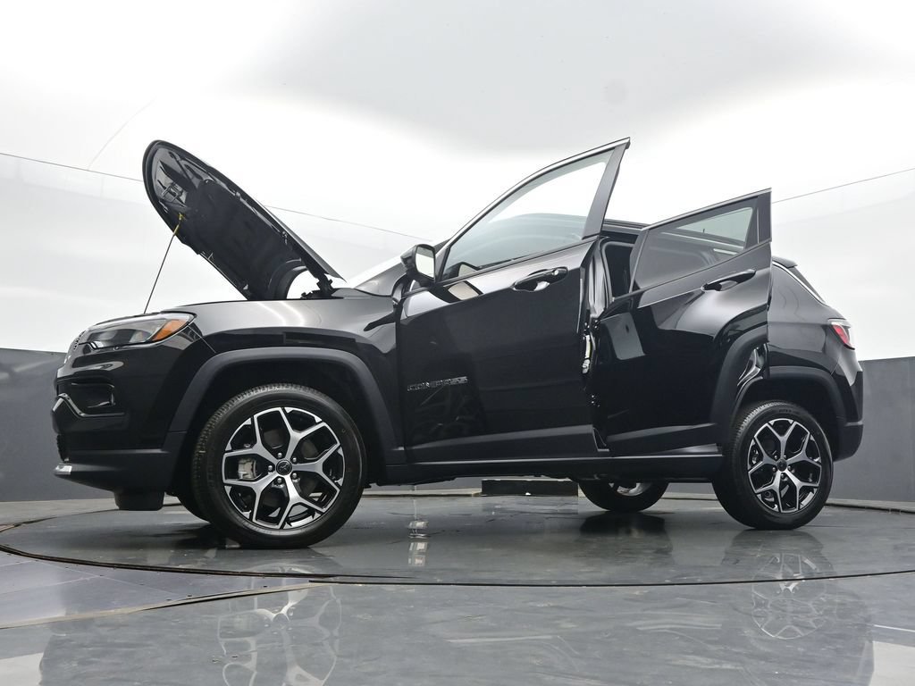 New 2026 Jeep Compass Limited AWD/4WD image 57