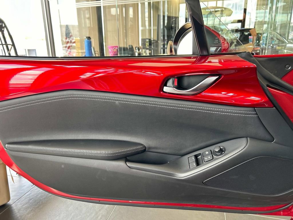 New 2025 MAZDA MX-5 Miata Grand Touring image 17