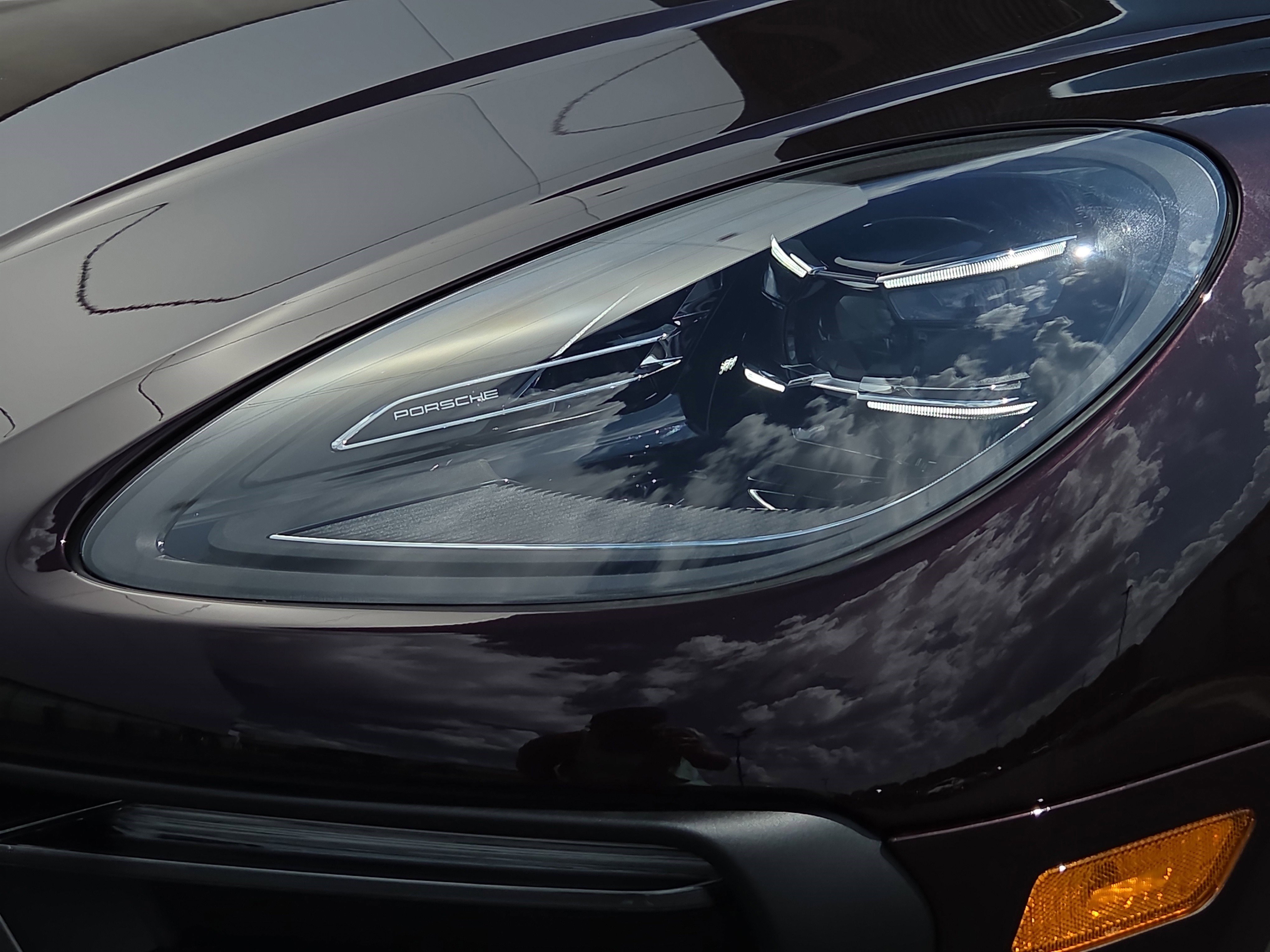 New 2025 Porsche Macan Turbo image 19