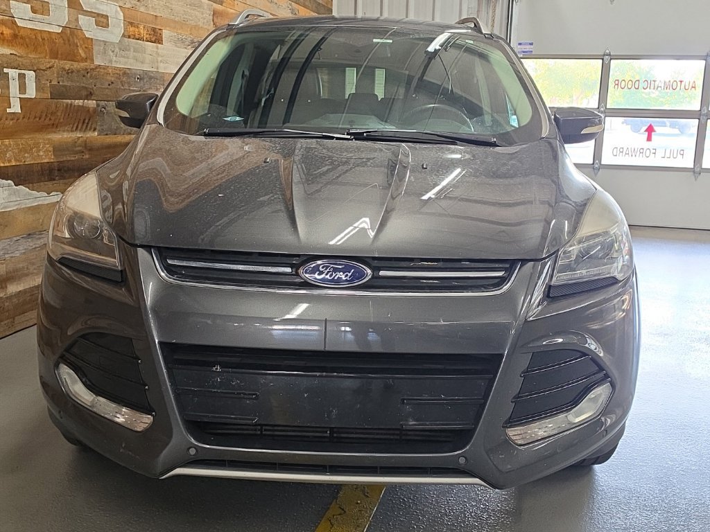Used 2015 Ford Escape Titanium w/ Equipment Group 301A AWD/4WD image 4