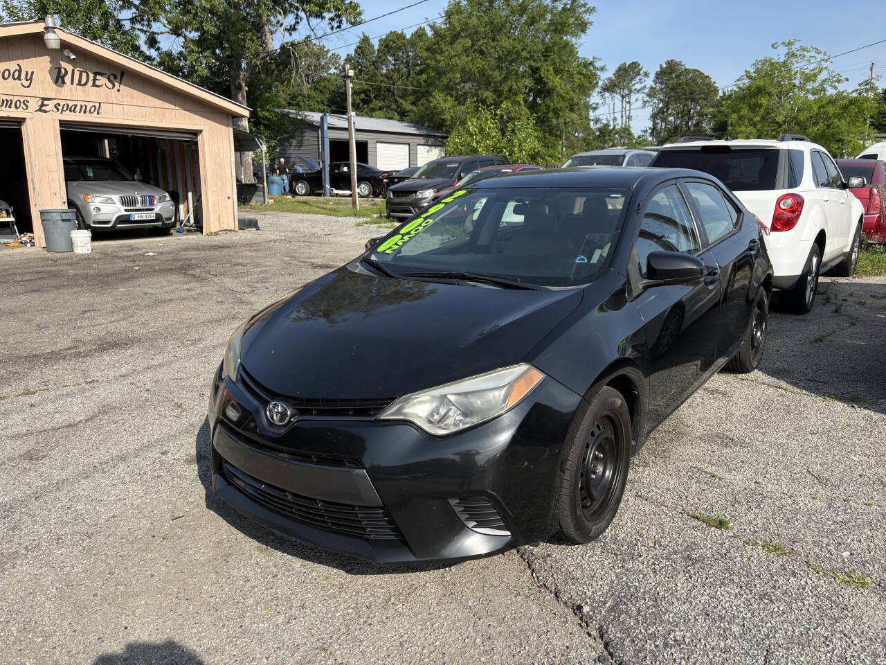 Used 2015 Toyota Corolla LE image 16