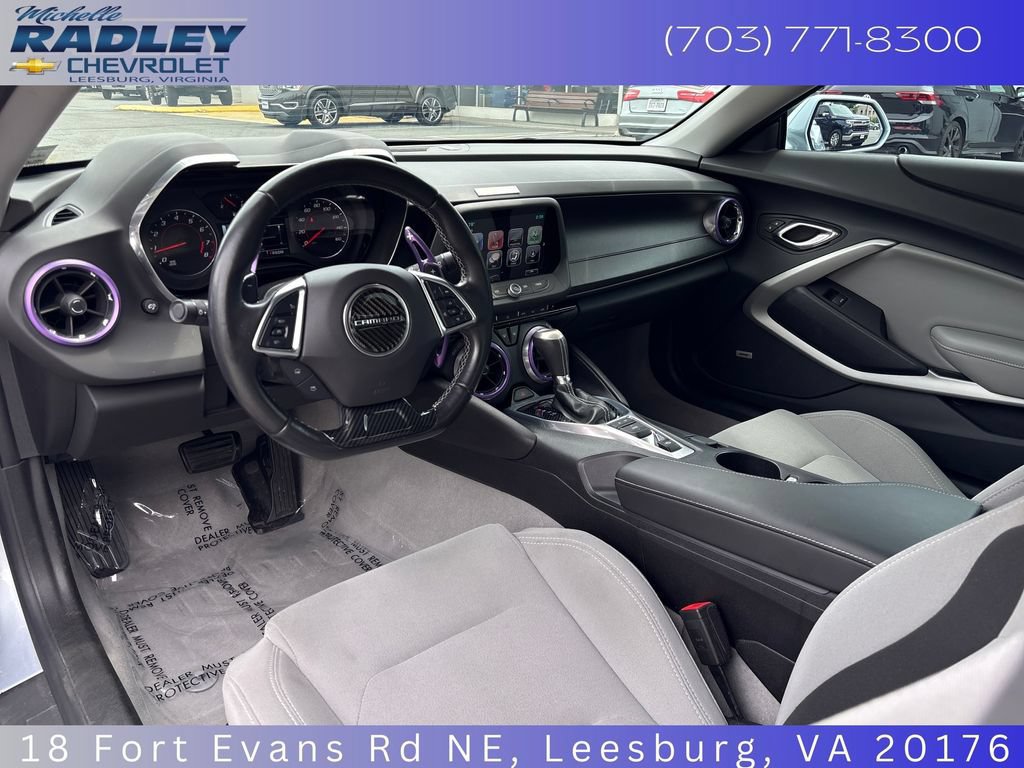 Used 2018 Chevrolet Camaro LT w/ Technology Package RWD image 14