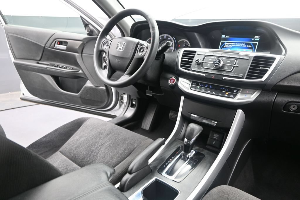 Used 2013 Honda Accord EX image 26