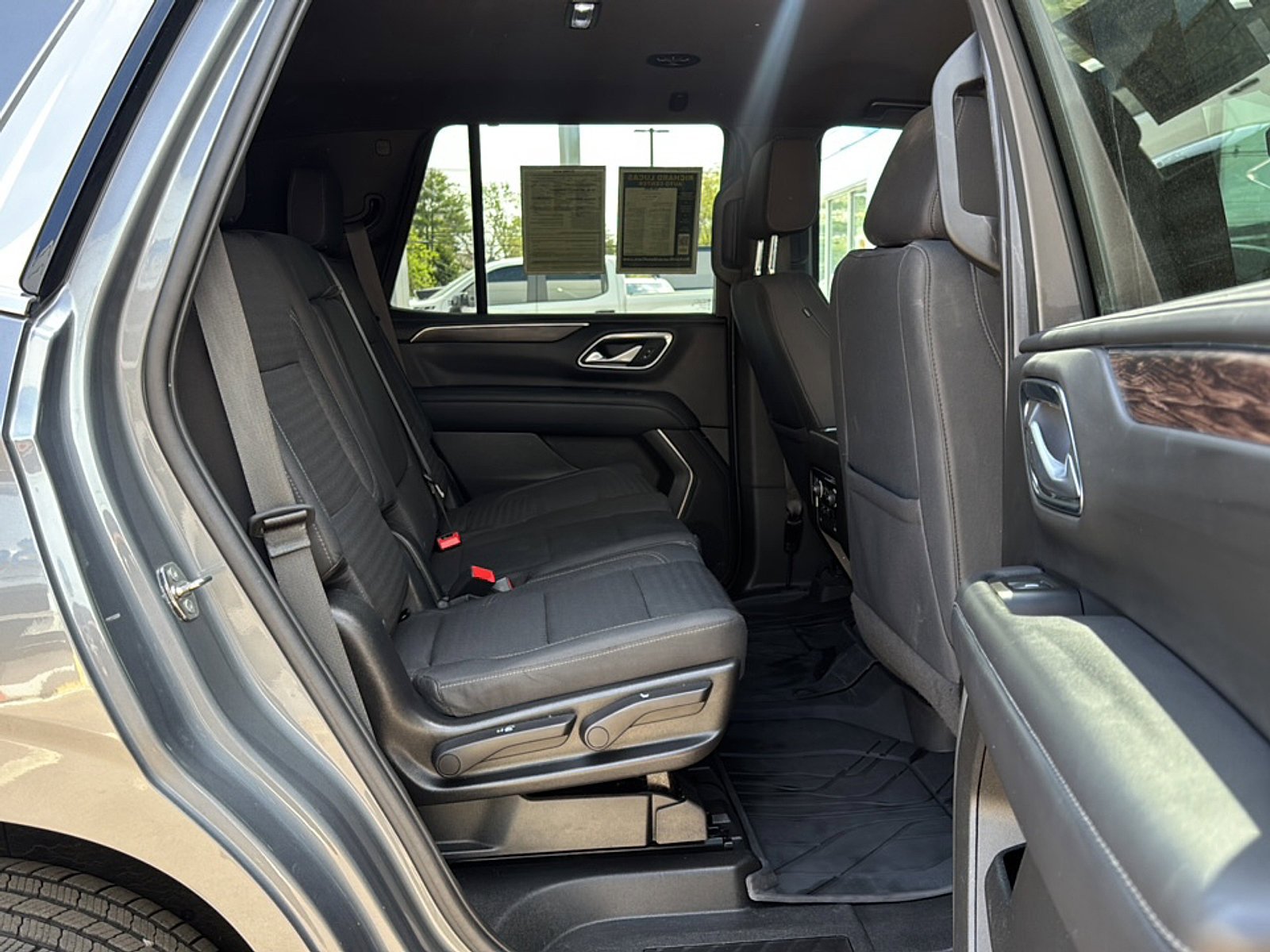 Used 2022 Chevrolet Tahoe LS w/ Driver Alert Package image 21