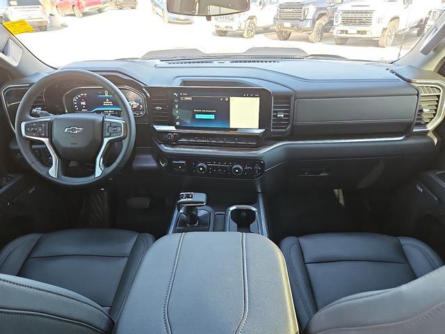 Used 2024 Chevrolet Silverado 1500 LT Trail Boss w/ Convenience Package II image 10