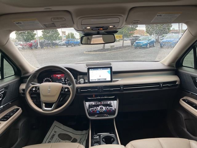 Used 2021 Lincoln Corsair AWD w/ Premium Package image 20