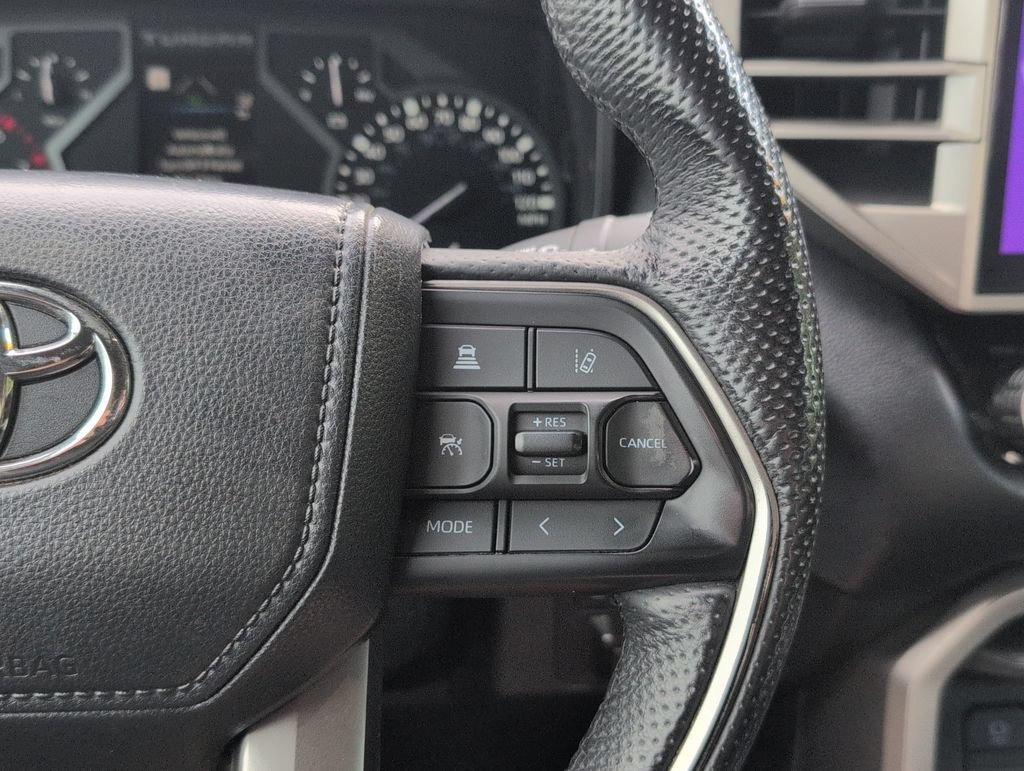 Used 2025 Toyota Tundra SR5 w/ SR5 Premium Package AWD/4WD image 15
