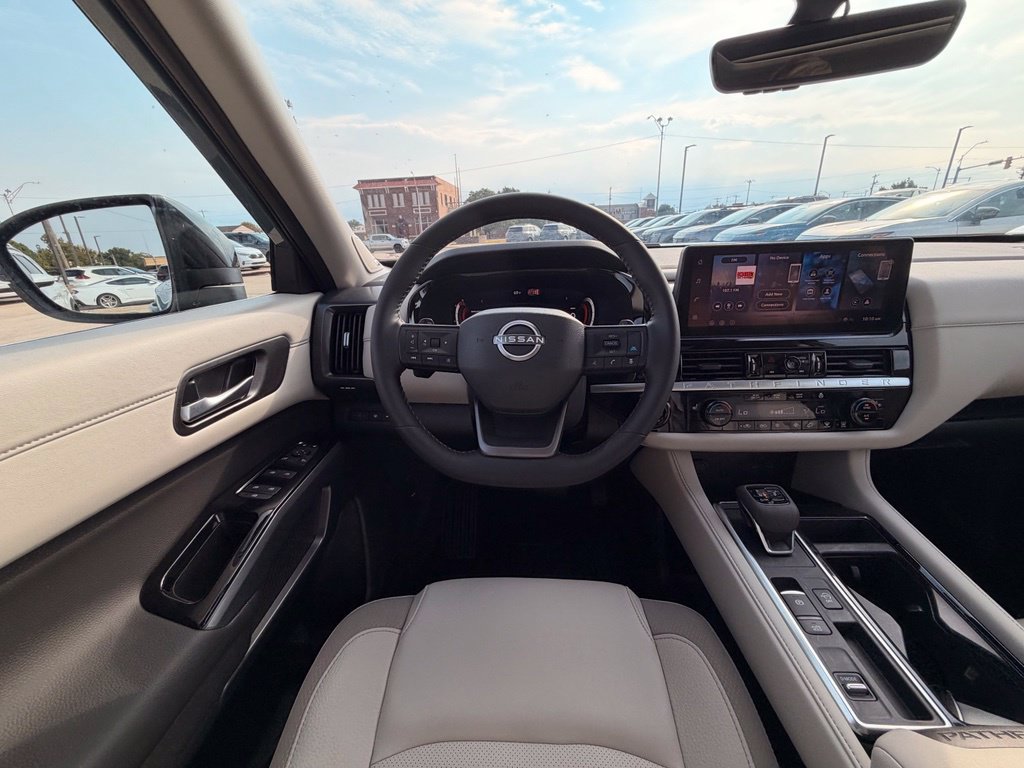 Certified 2026 Nissan Pathfinder SL w/ SL Premium Package FWD image 25