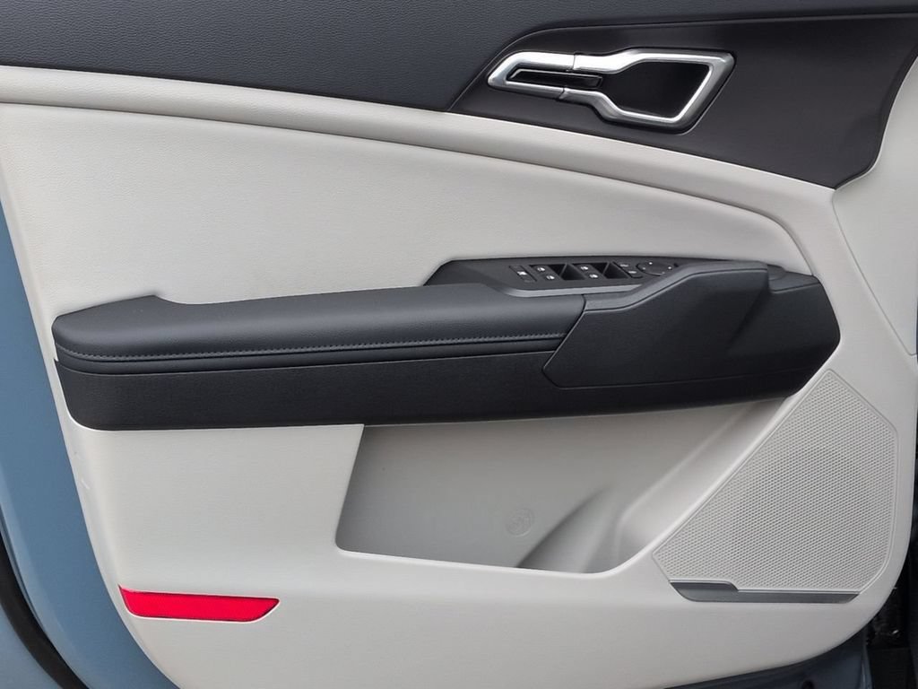 New 2026 Kia Sportage EX AWD/4WD image 23