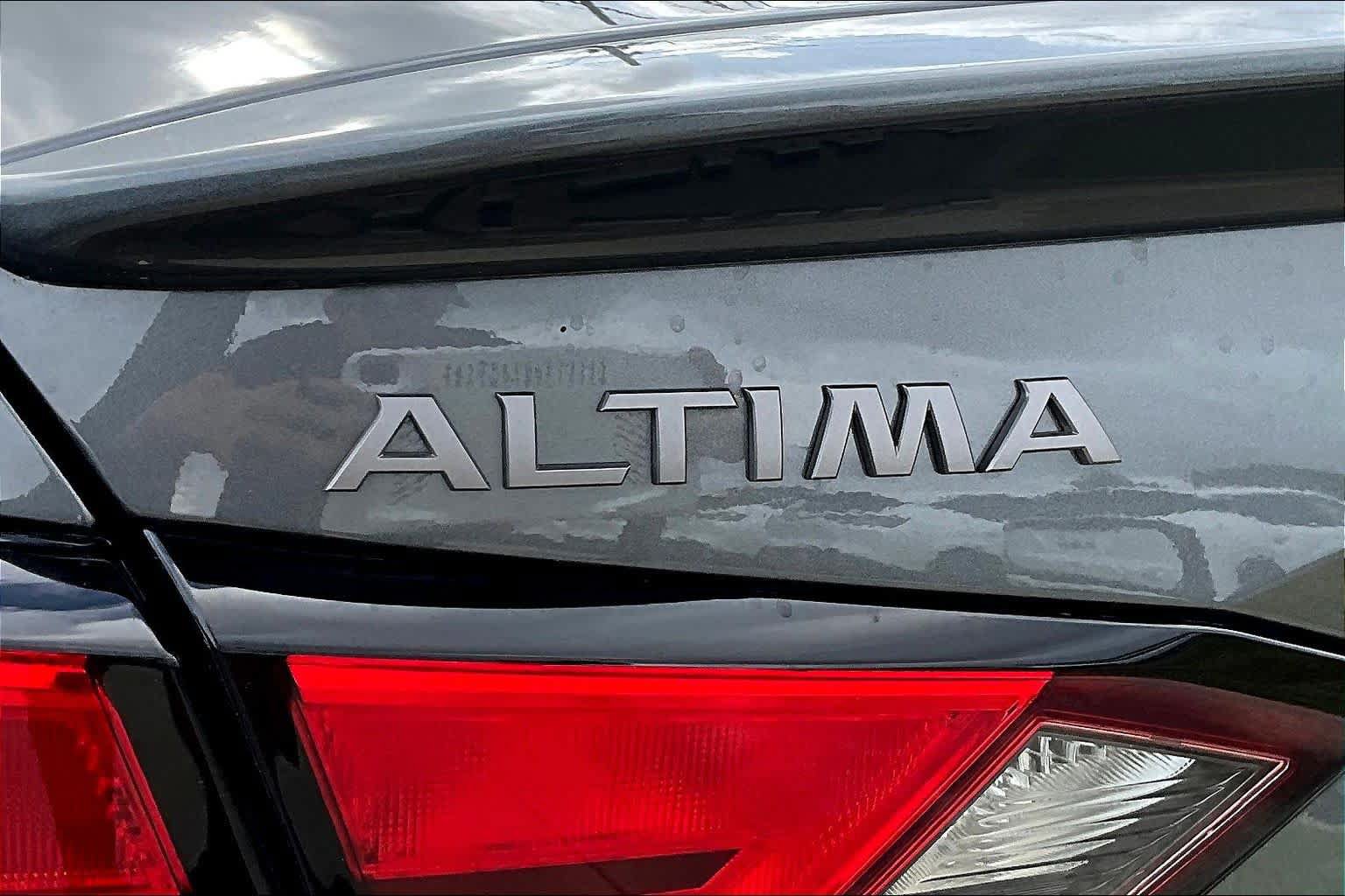 New 2026 Nissan Altima 2.5 SV FWD image 8