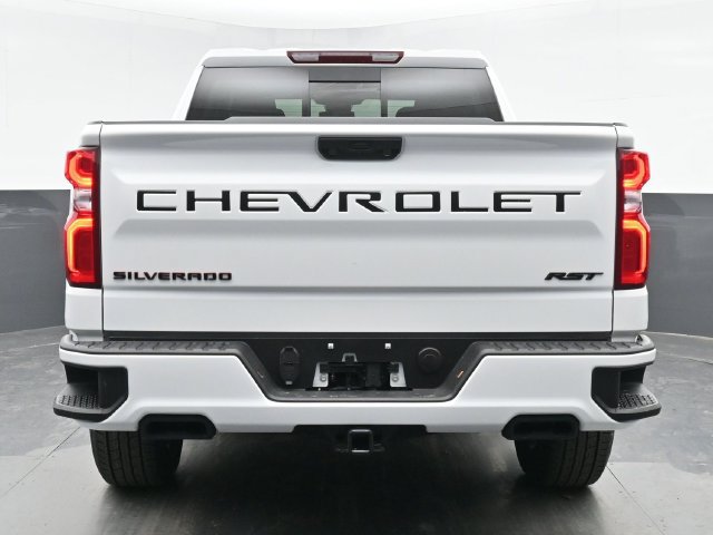 Used 2025 Chevrolet Silverado 1500 RST w/ Redline Edition AWD/4WD image 9