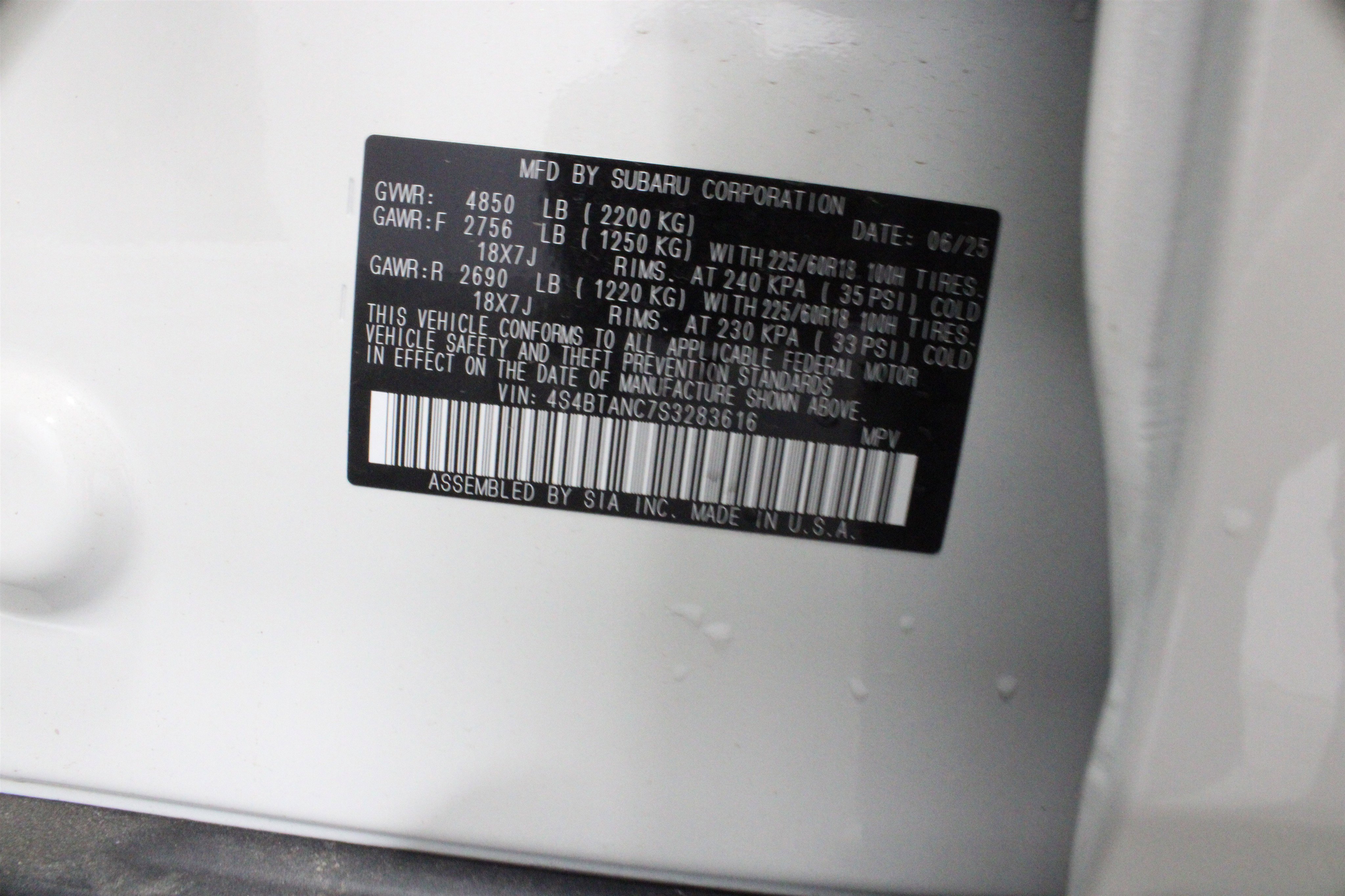 Certified 2025 Subaru Outback Limited AWD/4WD image 36
