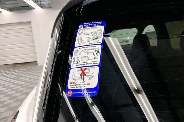 New 2025 Nissan Rogue SL w/ Tech Package image 18