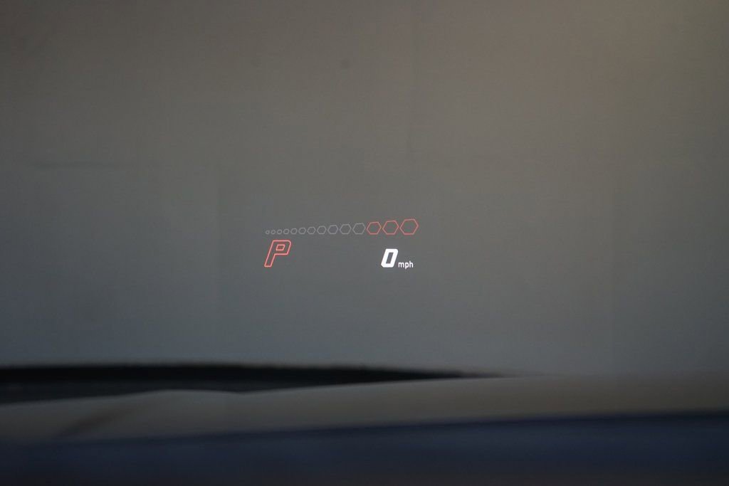 Used 2019 Lamborghini Urus image 16