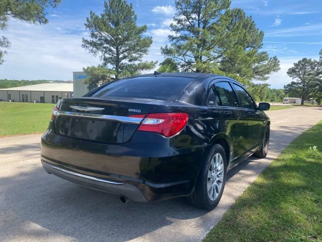 Used 2014 Chrysler 200 LX image 7