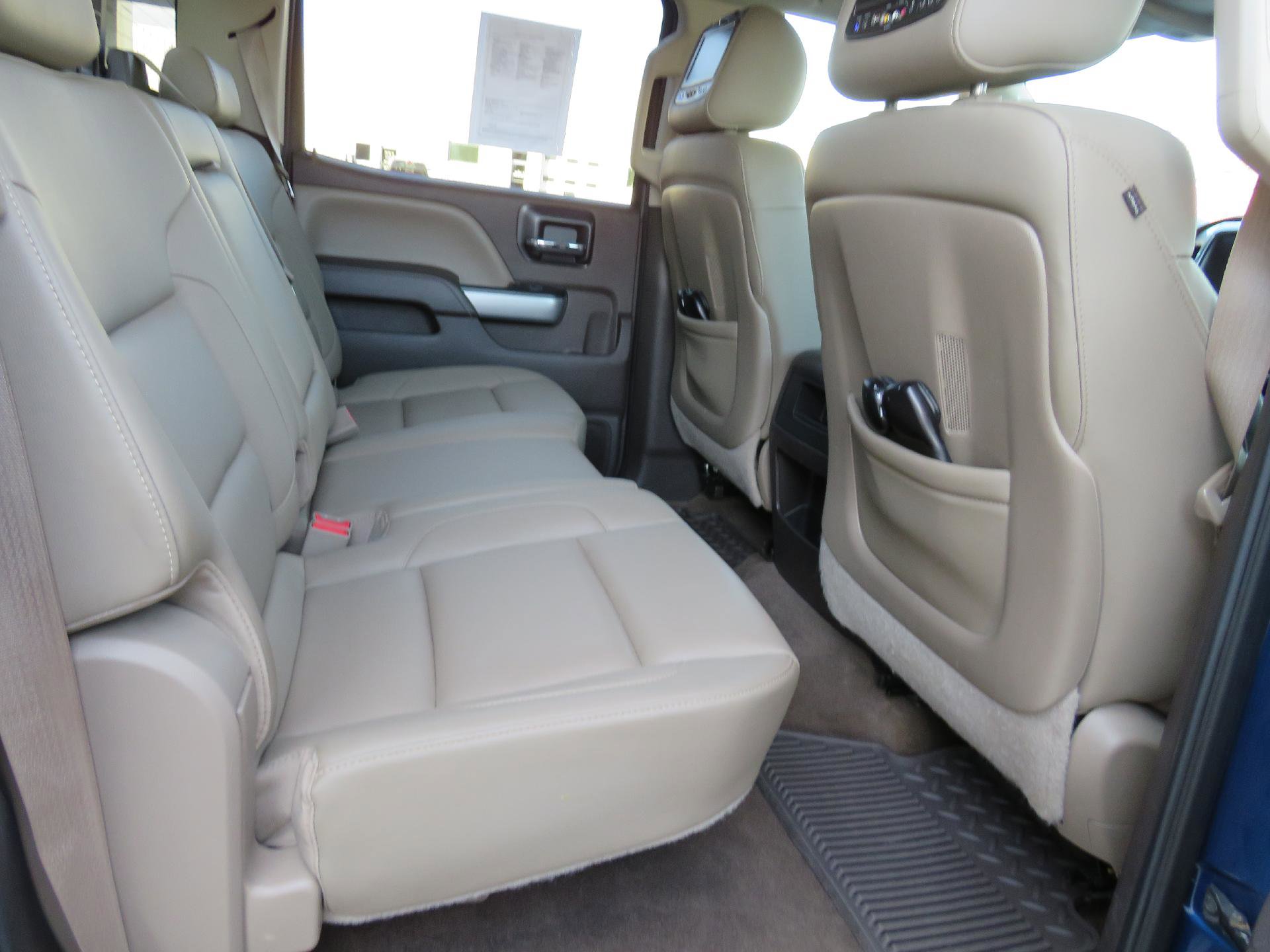 Used 2015 Chevrolet Silverado 2500 LTZ w/ Duramax Plus Package image 13