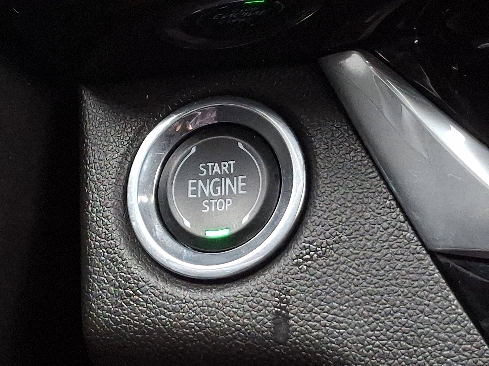 Certified 2024 Buick Envista Sport Touring w/ Convenience I Package image 23