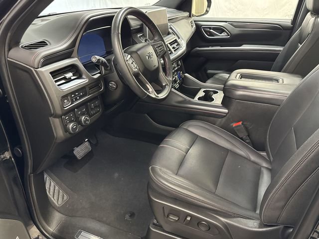Certified 2023 Chevrolet Suburban RST w/ Luxury Package AWD/4WD image 12