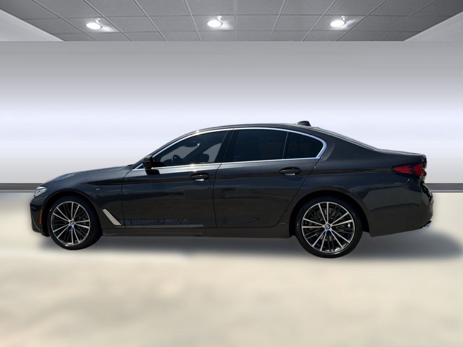 Used 2021 BMW 530i xDrive AWD/4WD image 2