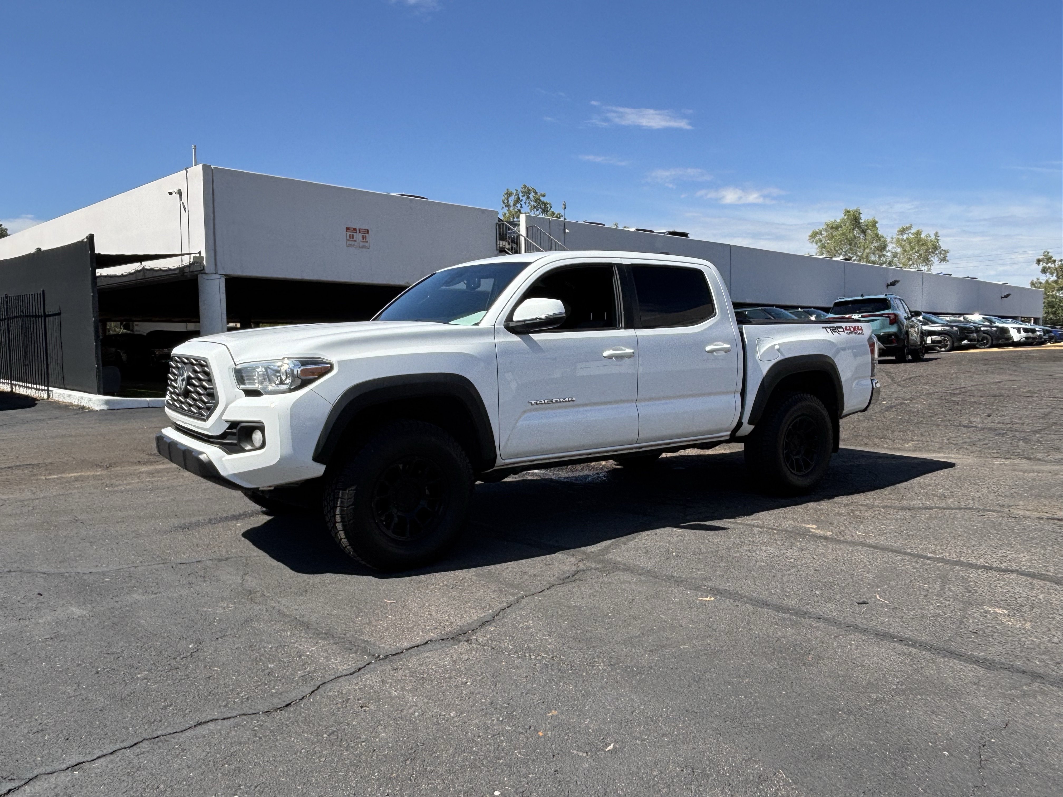 Used 2020 Toyota Tacoma TRD Off-Road AWD/4WD image 6