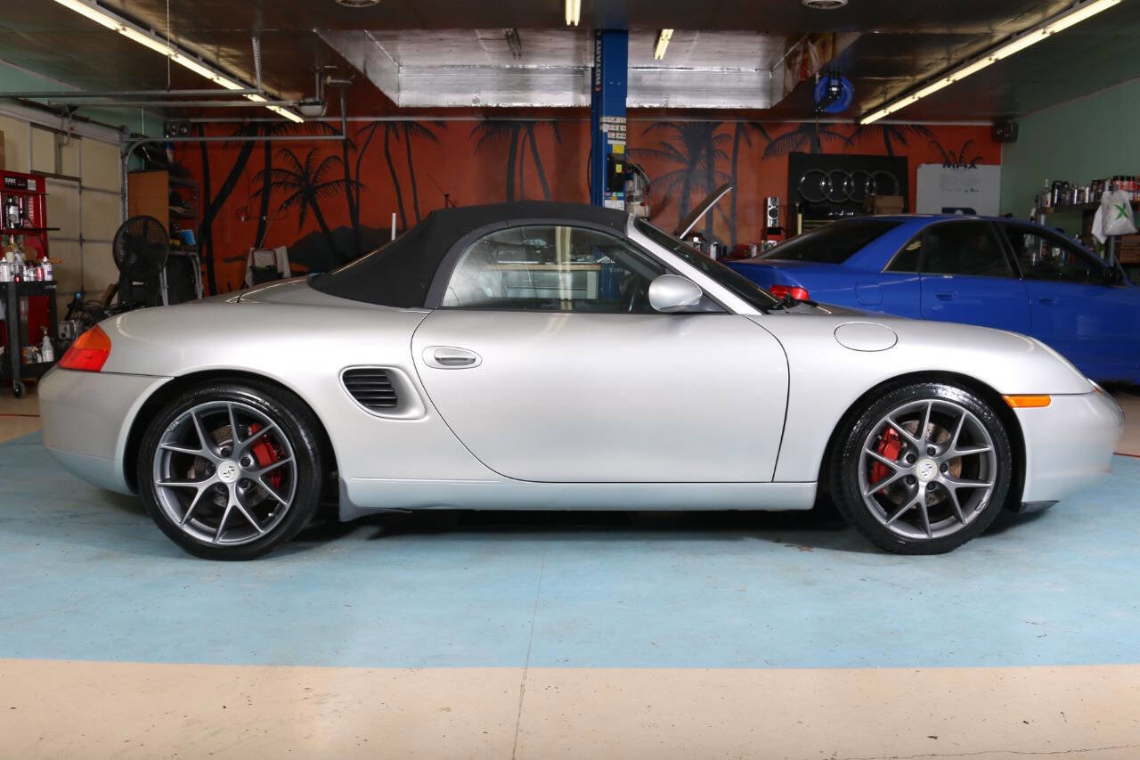 Used 2000 Porsche Boxster S RWD image 2